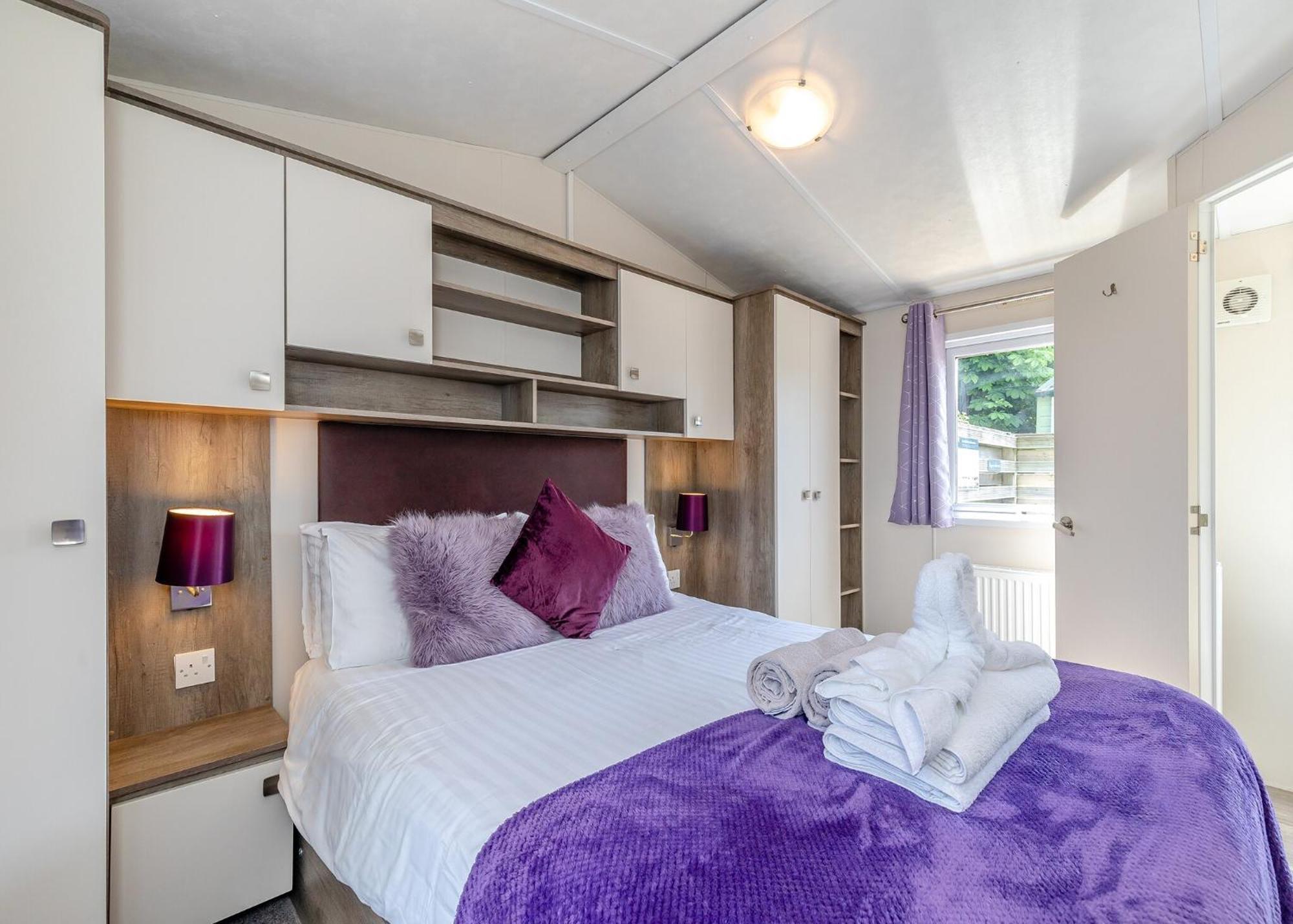 Longnor Wood Holiday Park מראה חיצוני תמונה