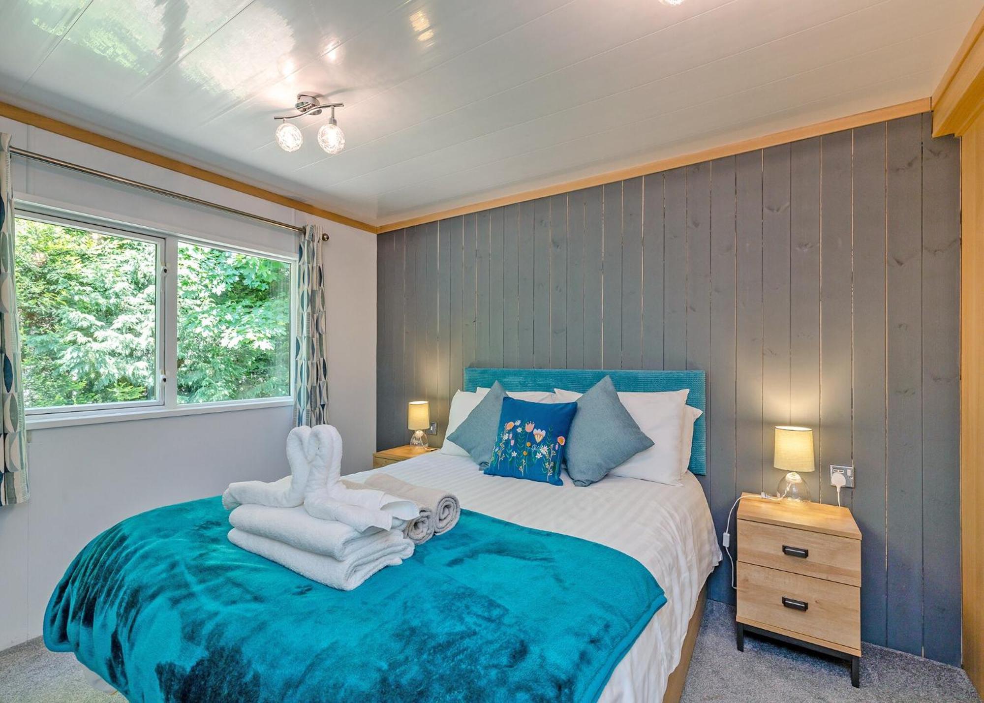 Longnor Wood Holiday Park מראה חיצוני תמונה