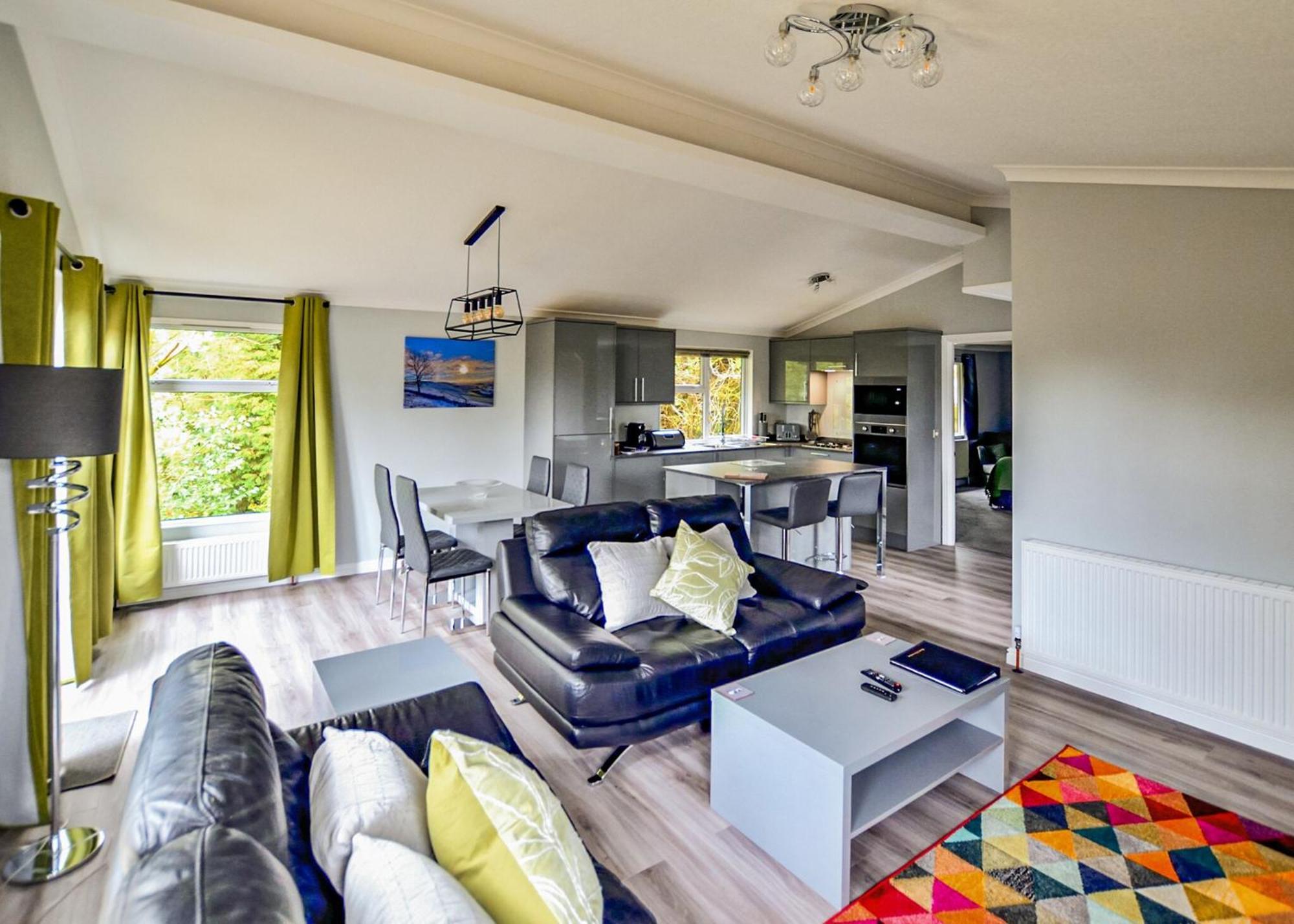 Longnor Wood Holiday Park מראה חיצוני תמונה
