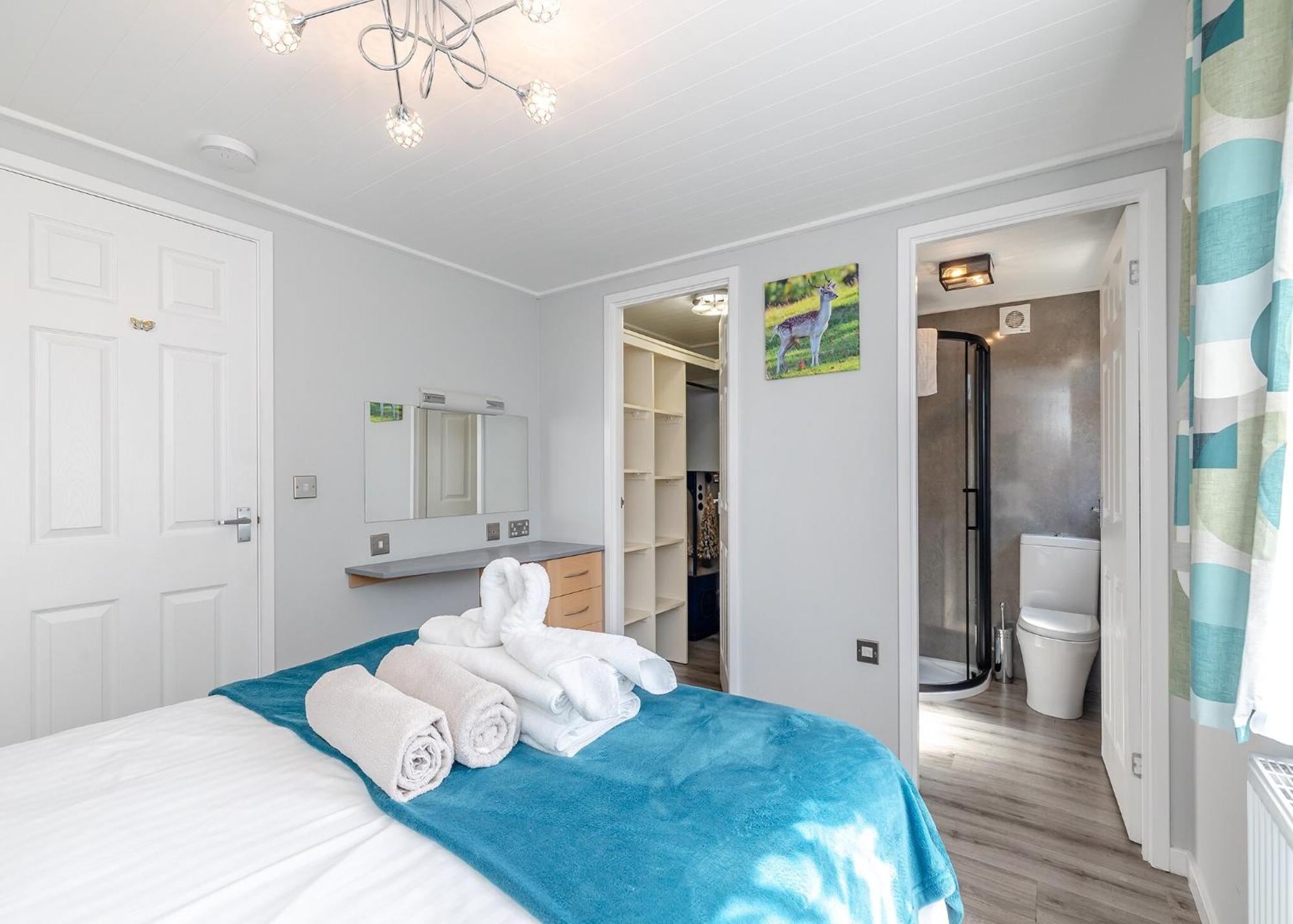 Longnor Wood Holiday Park מראה חיצוני תמונה