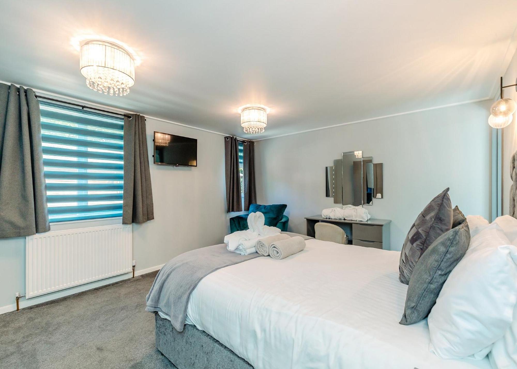 Longnor Wood Holiday Park מראה חיצוני תמונה